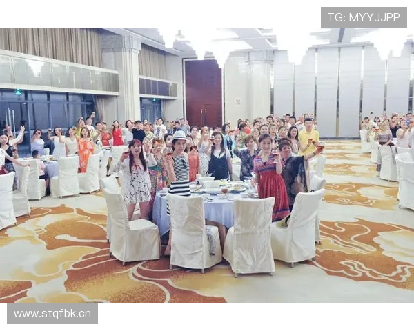 从草根创业者成长为行业领袖的励志实践案例精彩全景式深度解析